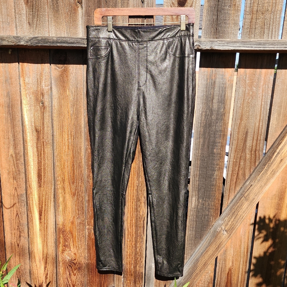 Spanx Faux Leather Stretch Leggings, Pre-loved in Excellent Condition, Sz. Large